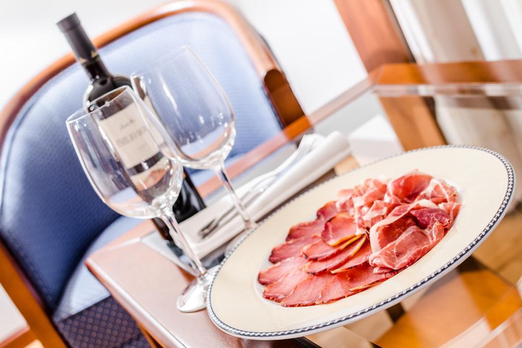 Dona Brigida - Salamanca Forum Hotel 4*