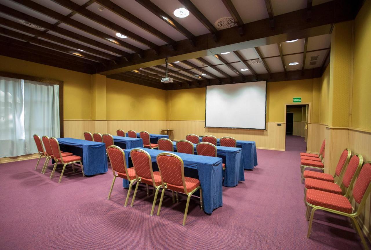 Hotel Dona Brigida - Salamanca Forum Villamayor (Salamanca)